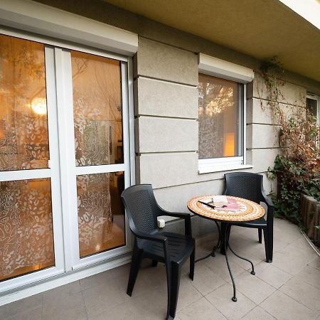 Super Cute Studio With Terrace Next To Gozsdu Passage Budapest Bagian luar foto